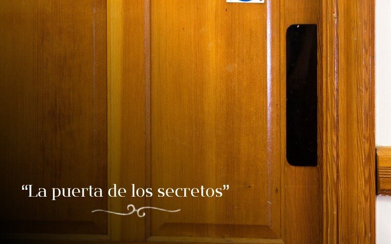 22-LA PUERTA DE LOS SECRETOS